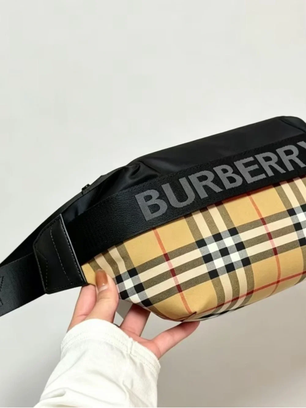 Burberryy Black & Beige Checked Belt Bag